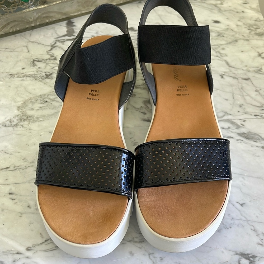 Piampiani Sandals
